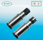 小尾巴电源插头